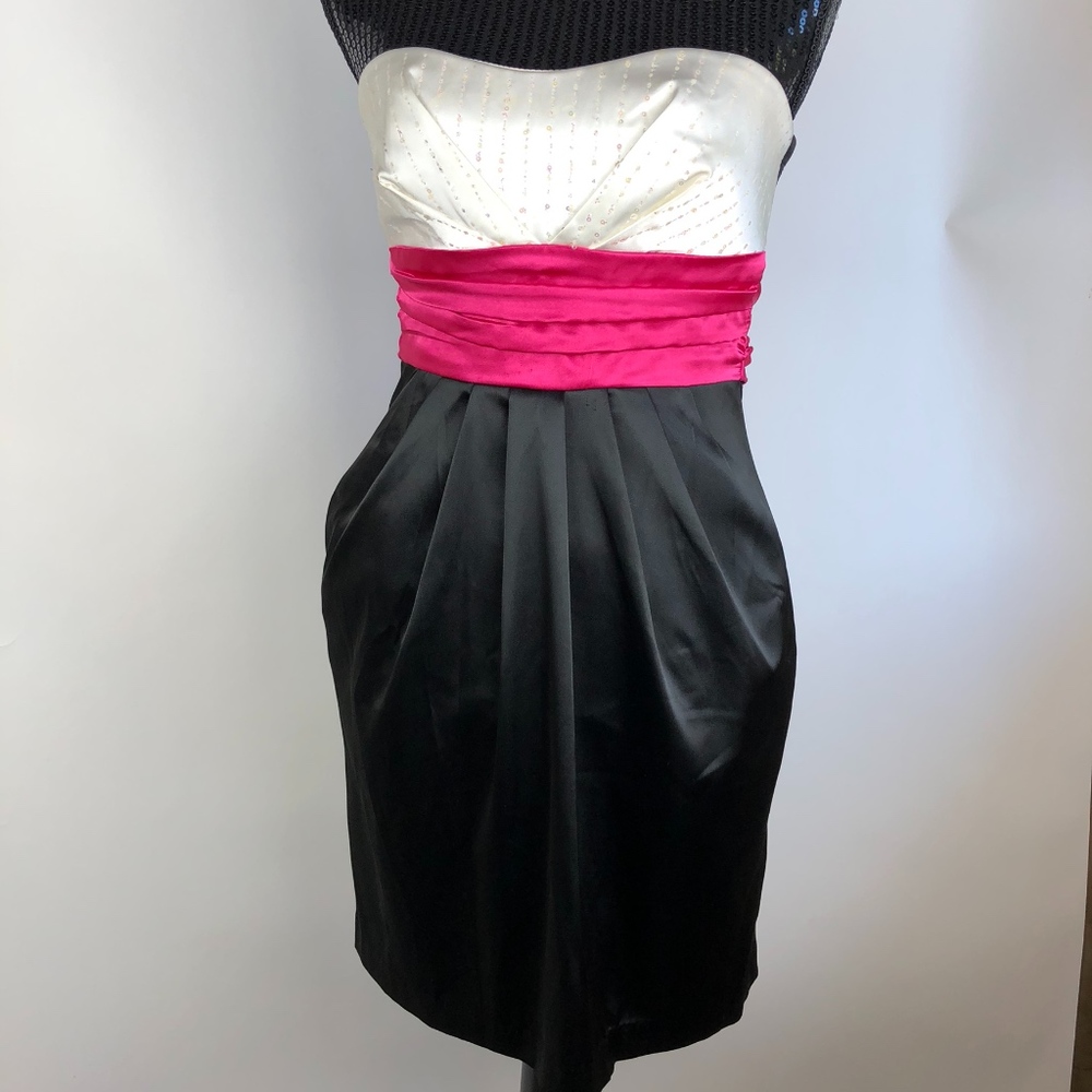 Windsor Dress Size 5 Homecoming Dress Party